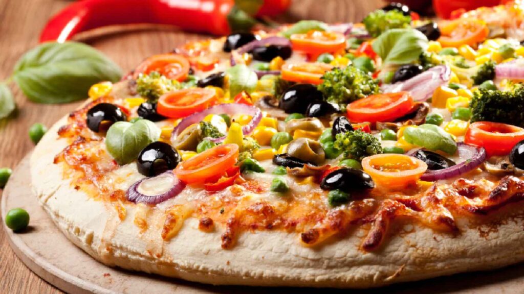 pizza-1-1024x576 যত খুশি পিজা খান, দাম দেবেন মৃত্যুর পর!